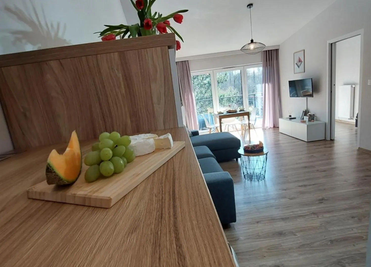 Mr Home Apartments - Limba Krakov 0*,  Polsko