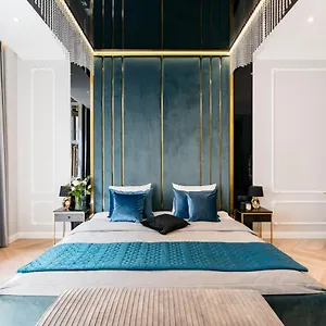 Crystal - Loftaffair Collection Apartment